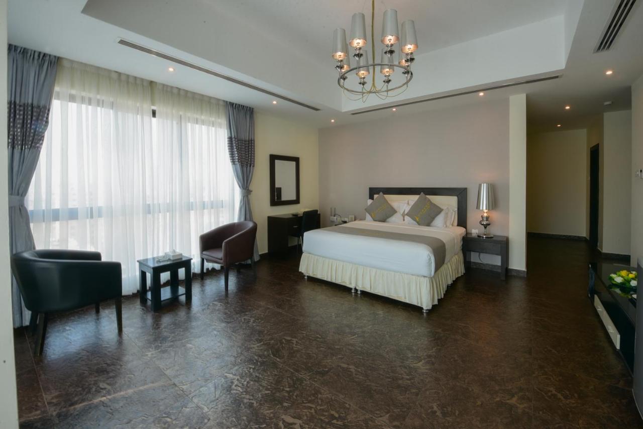 Loumage Hotel & Suites มานามา ภายนอก รูปภาพ