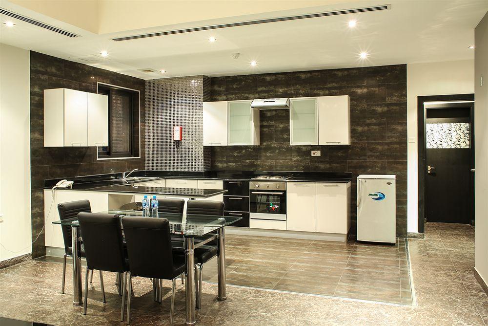 Loumage Hotel & Suites มานามา ภายนอก รูปภาพ