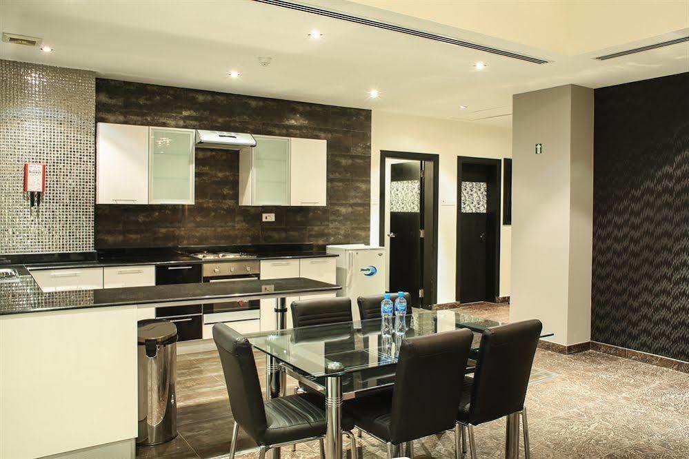 Loumage Hotel & Suites มานามา ภายนอก รูปภาพ
