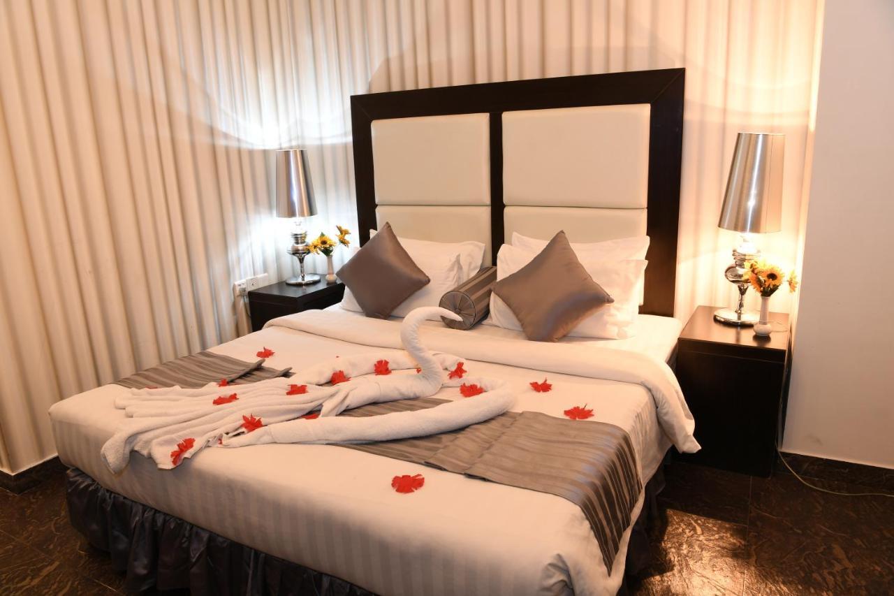 Loumage Hotel & Suites มานามา ภายนอก รูปภาพ